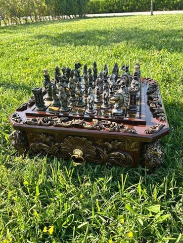 Бильярдные столы: Şahmat lar hazır əldə var. Çeşid çoxdu.çatdırılma 1_2 saata edilir — 9