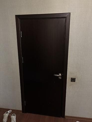 qulp: Daxili qapılar dəsti - Material: MDF/laminat örtüklü panel, tünd — 3