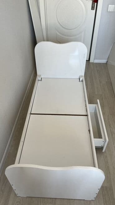 qutulu uşaq çarpayıları: Oğlan və qız üçün, İşlənmiş, Çarpayı, Bazalı, Matras ilə, Siyirməli — 3