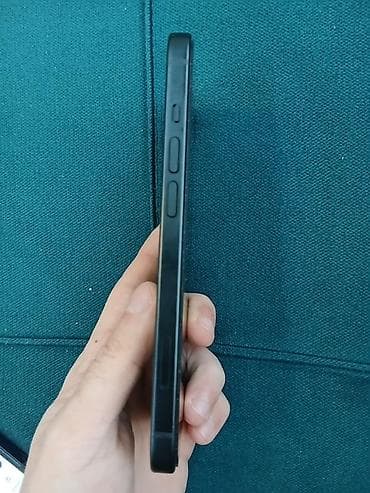 iphone ipad: IPhone 15, 128 GB, Qara, Face ID — 6