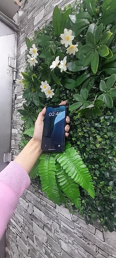 nokia e 72: IPhone 13, 128 GB, Qara, Face ID — 7