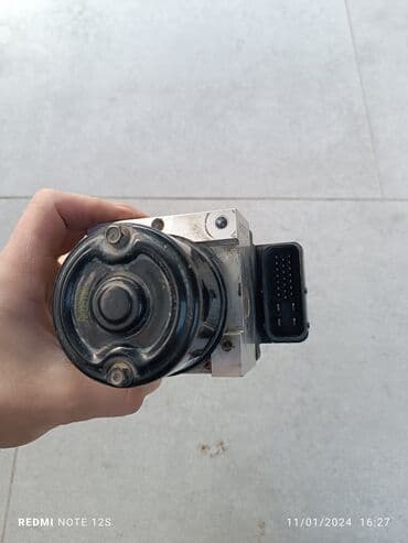 Ötürücü qutuların detalları: Hyundai AKSENT 1.6 l, Benzin, 2006 il, Orijinal, İşlənmiş — 2