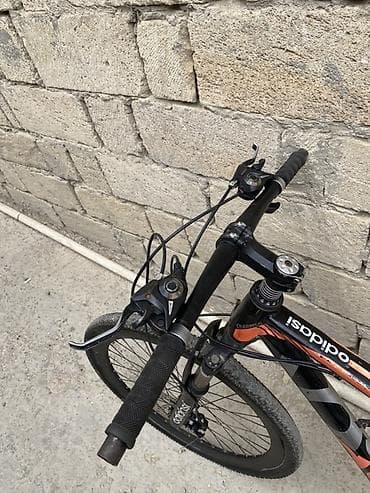 irşad velosipedlər: Dağ/şosse tipli velosiped – 26” təkərlər, ön amortizator, arxa — 3