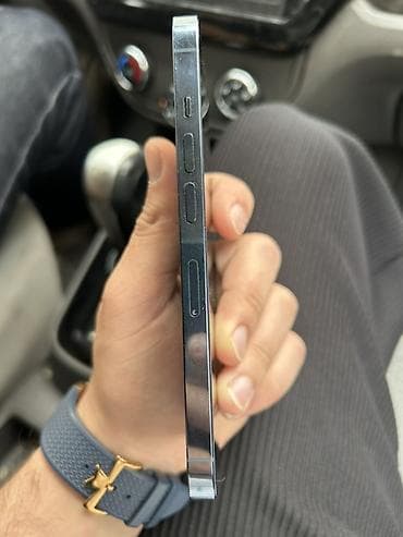 ifon 11: IPhone 13 Pro, 128 GB, Sierra Blue, Face ID — 2