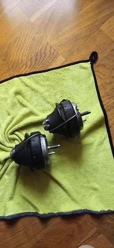 111 mator: Məhsul: Volvo orijinal mühərrik yastığı Cütü 400 manat(ENGINE PAD / — 3