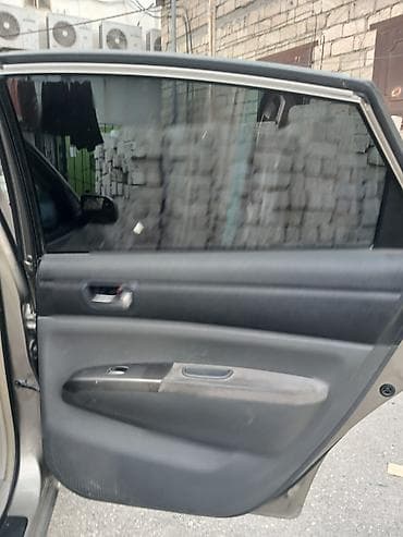 lovol 504 b: Toyota Prius: 1.5 l | Hetçbek — 9
