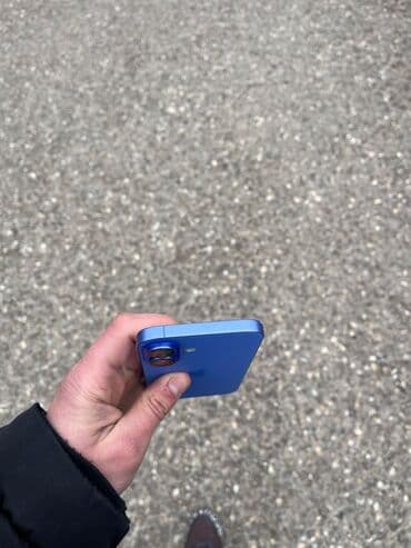 ТВ и видео: IPhone 16, 128 ГБ, Голубой, Face ID — 3