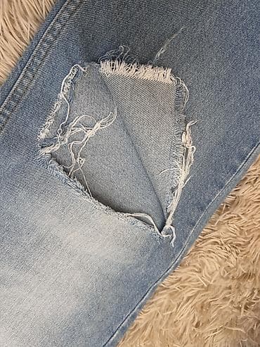jeans: Kombin 15 azn ayri ayriliqda koftalar,sarockalar ve etek 5 — 6