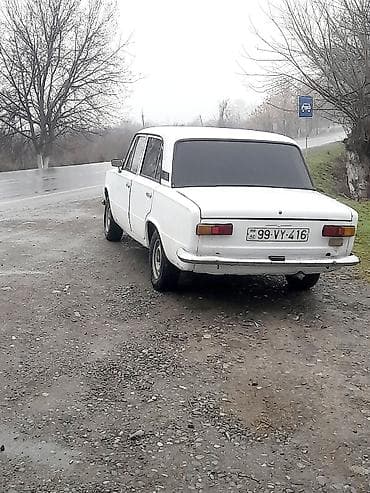 Салон: Tecili satılır prablemi yoxdu Xüsusiyyətlər: - Almaz tikişli, yumşaq — 4