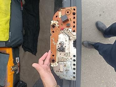 lada vaz 21015: Mercedes E190(w201) üçün orijinal analoq cihazlar paneli (şit) - — 2
