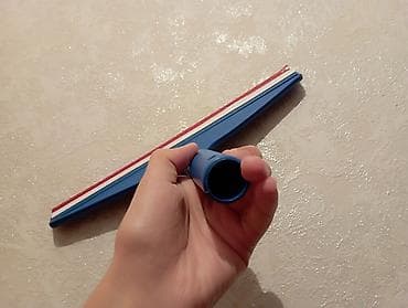 döşeme silen: Şüşə və səthlər üçün su çəkəni (skrej).Barter edilir.(Bakı şəhəri — 3