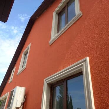 işlənmiş plastik qapi pencere: Fasad Boya işleri görülür . Xidmetlerimiz : Fasad Boya işleri Fasad — 3