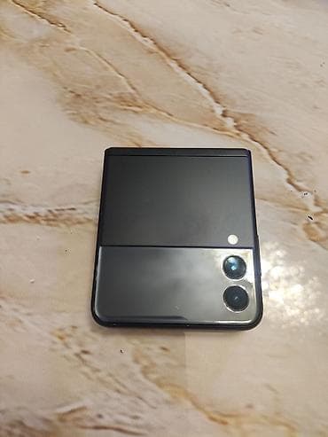 j2 prime kabrolar: Samsung Galaxy Z Flip 4, 256 GB, rəng - Qara, Simsiz şarj — 2