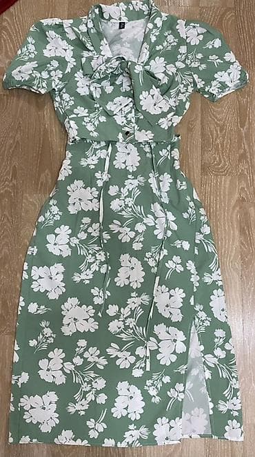 kostumlar: İkihissəli qadın dəsti – köynək və ətək - Rəng: açıq yaşıl fon — 3