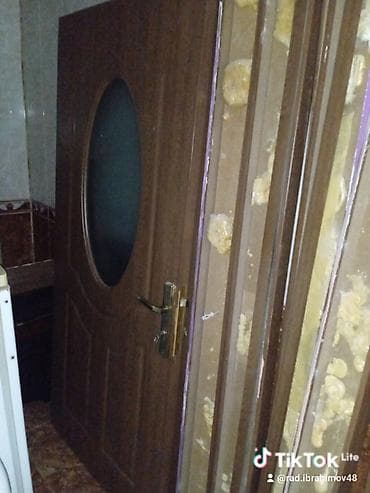 plastik boru utusu: Usdən çıxma qapdı yaxşı vəziyətdədi 5 ədədi ölçü 90 191 isdeyen olsa — 1