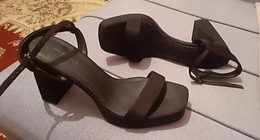 Çəkmələr: Stradivarius, Ölçü: 39, rəng - Qara, İşlənmiş — 1