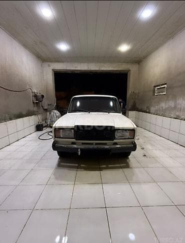 masinlar 011: VAZ (LADA) 2107: 1.5 l | 1995 il 391685 km Sedan — 2