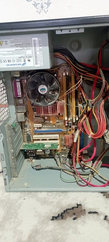 Skanerlər: Masaüstü kompüter (NEXT korpus) - Prosessor: Intel Core 2 Duo E4400 — 3