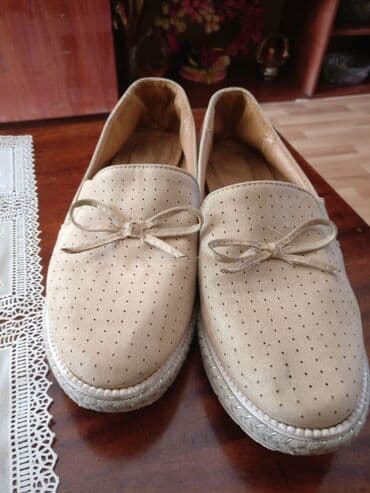 Tuflilər, Ölçü: 37, rəng - Bej, İşlənmiş