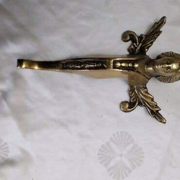 qedimi eşyalar: 3 ədəd çoxdan qalma bronza fiqurlar. mebel aksesuarları kimi də — 3