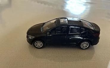 İdman və istirahət: Qara rəngli metal oyuncaq maşın modeli - Marka/model üslubu: sedan — 3