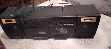 Mikrofonlar: Panasonic portativ musiqi mərkəzi – klassik “boombox” tipli model — 3