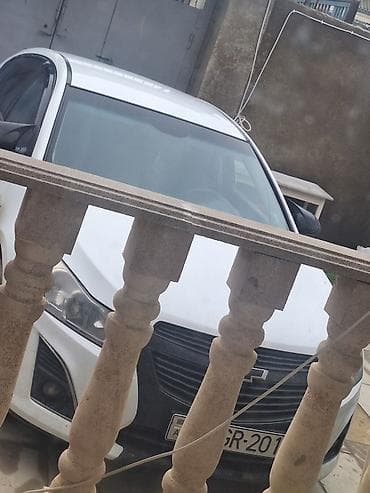 hyundai accent 2006: Chevrolet Cruze: 1.4 l | 2012 il Sedan — 4