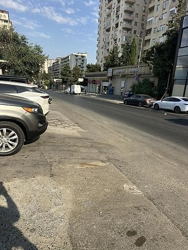 merçendayzer vakansiya 2026: Təkər ustası, 37 yaş, 5 ildən artıq təcrübə, Tam iş günü — 2