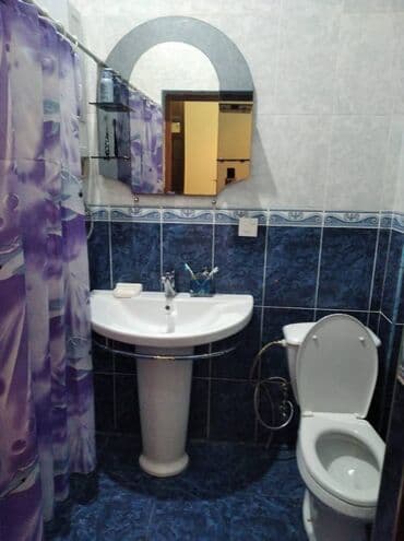 novxanida gunluk kiraye ev: Sumqayıt 1ci kvartalNəsimi heykəlinin yaxınlığında 5 mərtbəli — 5