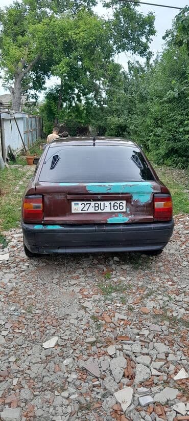 islenmis diskilerin satisi: Opel Vectra: 1.8 l | 1992 il 111111111 km Hetçbek — 4