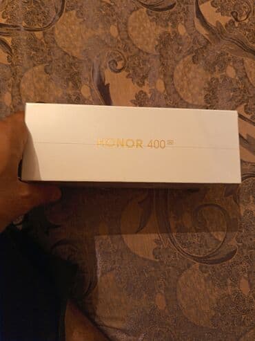 telefonlar mingəcevir: Honor 400, 256 GB, rəng - Boz, Zəmanət, Sensor, Barmaq izi — 5