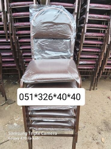 Masa və oturacaq dəstləri: Qonaq otağı üçün, Yeni, Açılan, Dördbucaq masa, 10 stul — 9