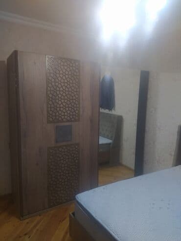 İkinəfərlik çarpayı, Dolab