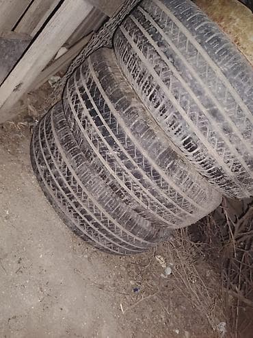 gurcustan ford bazari: Satılır: 4 ədəd avtomobil şini - Ölçü: 245/70 R16 - Yük/ sürət — 1