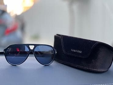 ray ban eynek: Original Tom Ford gün eynəyidir. İngiltərədən 320 funt sterlinqə (730 — 1