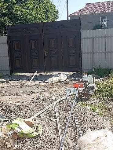 İşlənmiş Dəmir Həyət darvazası, Yana açılan, Mexaniki, Qapı ilə, rəng - Qəhvəyi, Ödənişli çatdırılma