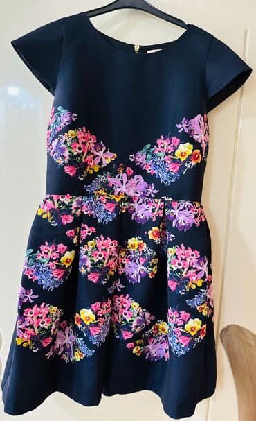 Dəstlər, kostyumlar: Don. Razmer L — 1