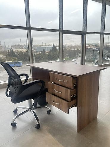 reception stolu satilir: Resepşn, Dördbucaq masa — 2