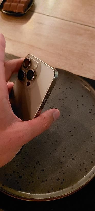 iphone 12 pri: IPhone 15 Pro, 1 TB, Natural Titanium, Face ID — 5