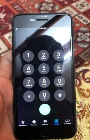 iphone 12 teze: IPhone 7, Qara — 1