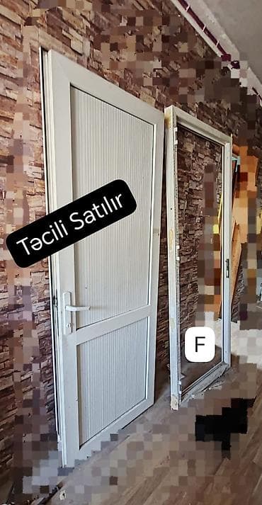 perdeler islenmis: Hamam üçün İşlənmiş Plastik qapı Zamok ilə, Zəmanətsiz, Ünvandan götürmə — 1