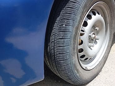 Məhsul: Avtomobil – mavi rəngli sedan (AZ dövlət nömrə nişanı lalafo.az -da Məhsul: Avtomobil – mavi rəngli sedan (AZ dövlət nömrə nişanı