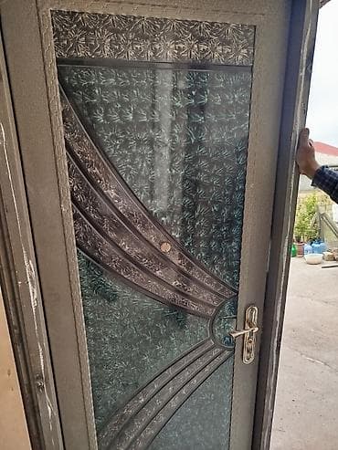 qapi dekorlari: Dəmir qapı - Material: möhkəm metal karkas, dekorativ naxışlı qapı - — 3