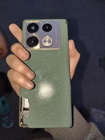 iphone 15 pro 128 gb: Infinix Note 40 Pro, 256 GB, Simsiz şarj — 6
