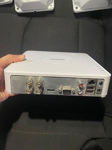 1 eded boyuk monitor Skytech firmasi 1 eded mouse 500 GB yaddas 4 port — 5
