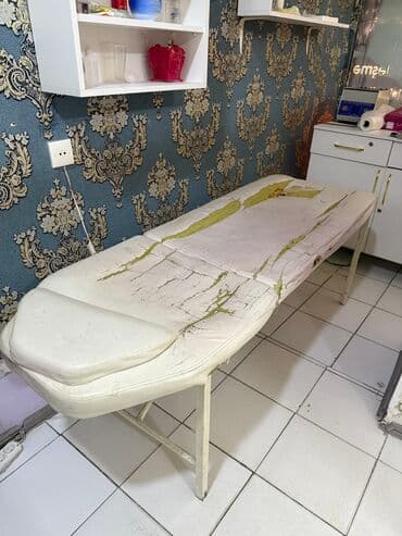 İşlənmiş, Masaj kuşetkası, Qatlanmayan, rəng - Süd rəngi lalafo.az -da İşlənmiş, Masaj kuşetkası, Qatlanmayan, rəng - Süd rəngi