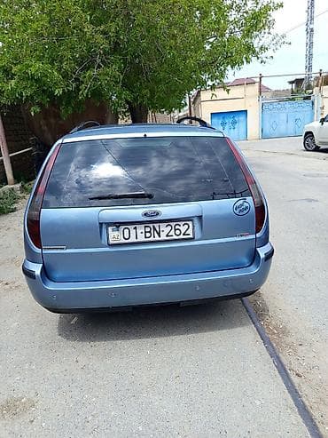 teker 17: Ford Mondeo: 2 l | 2005 il 213568 km Universal — 4