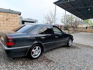Nəqliyyat: Mercedes-Benz 220: 2.2 l | 1998 il Sedan — 9
