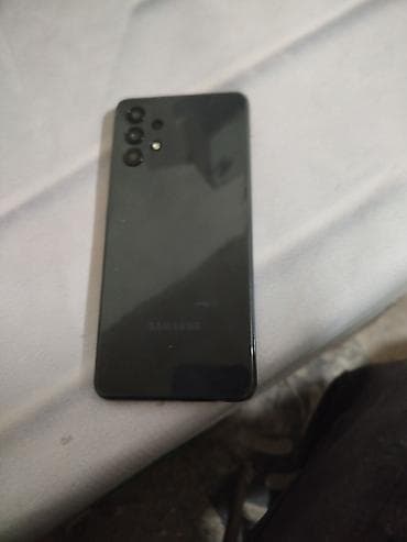 Samsung Galaxy A32, цвет - Черный, Отпечаток пальца at lalafo.az Samsung Galaxy A32, цвет - Черный, Отпечаток пальца