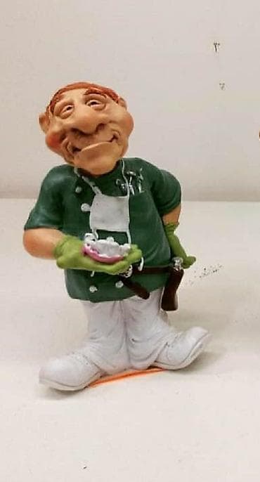 statuetkalar: Suvenir — 1